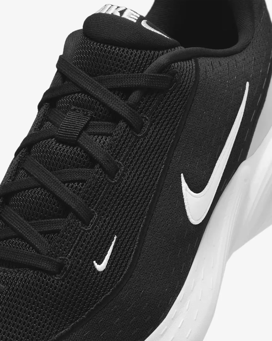 Кросівки Nike Uplift SC IB2765-002