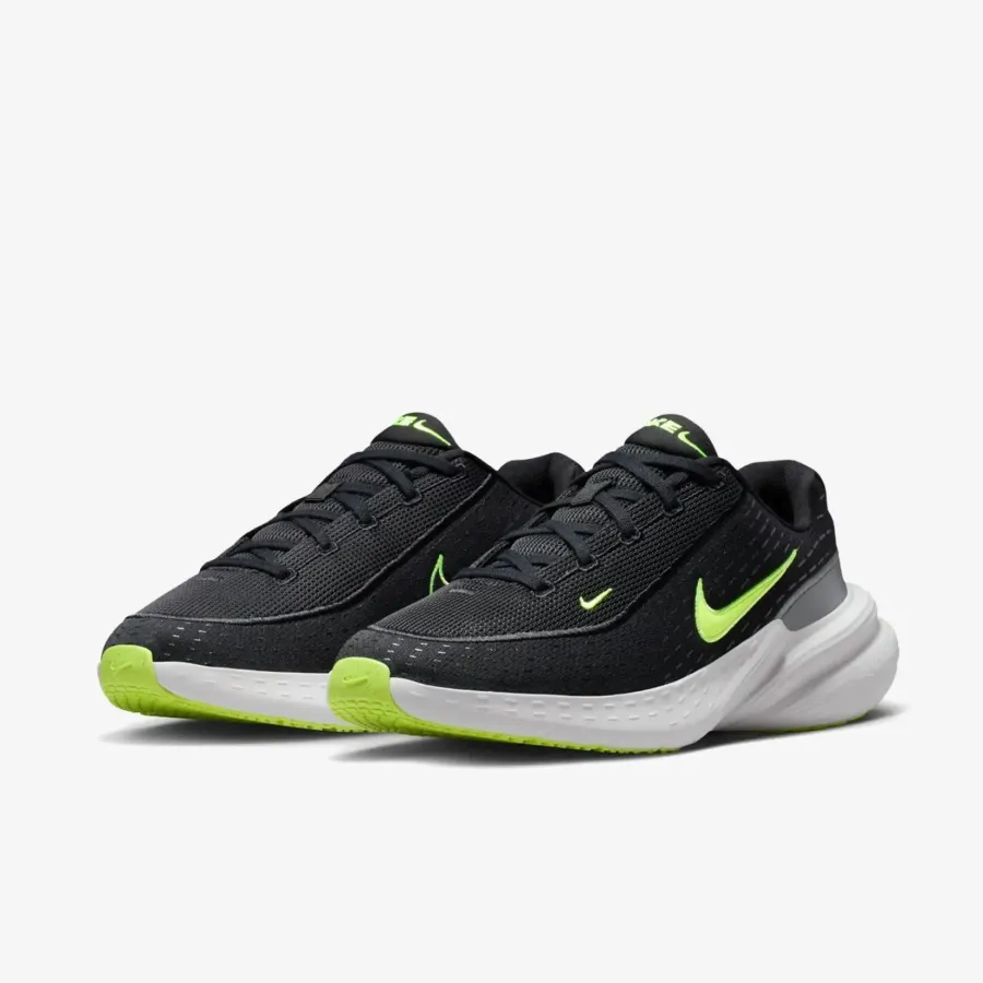Кросівки Nike Uplift SC IB2765-009
