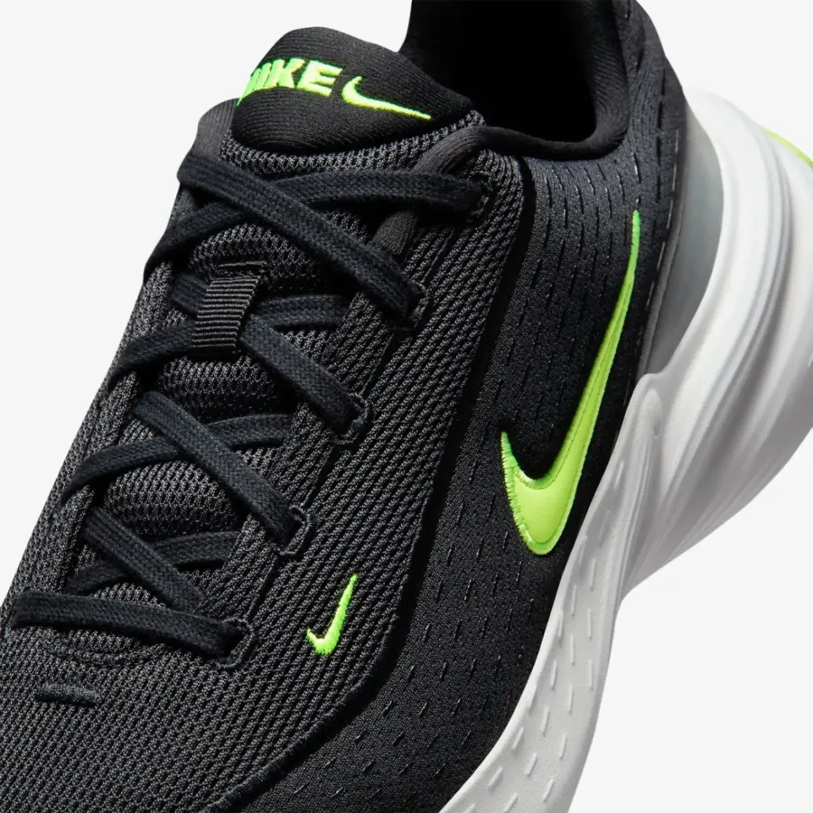 Кросівки Nike Uplift SC IB2765-009