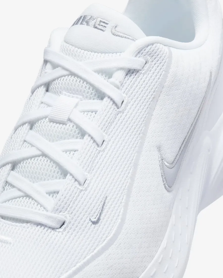 Кросівки Nike Uplift SC IB2765-101