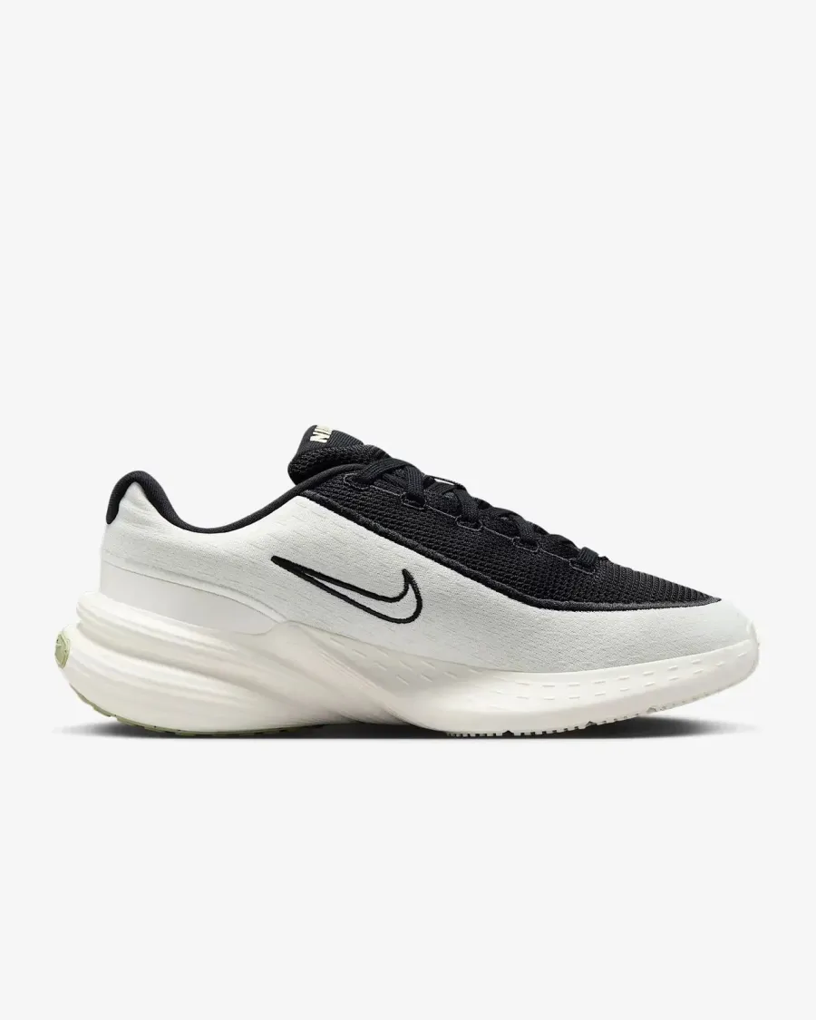 Кросівки Nike Uplift SC IB2766-100