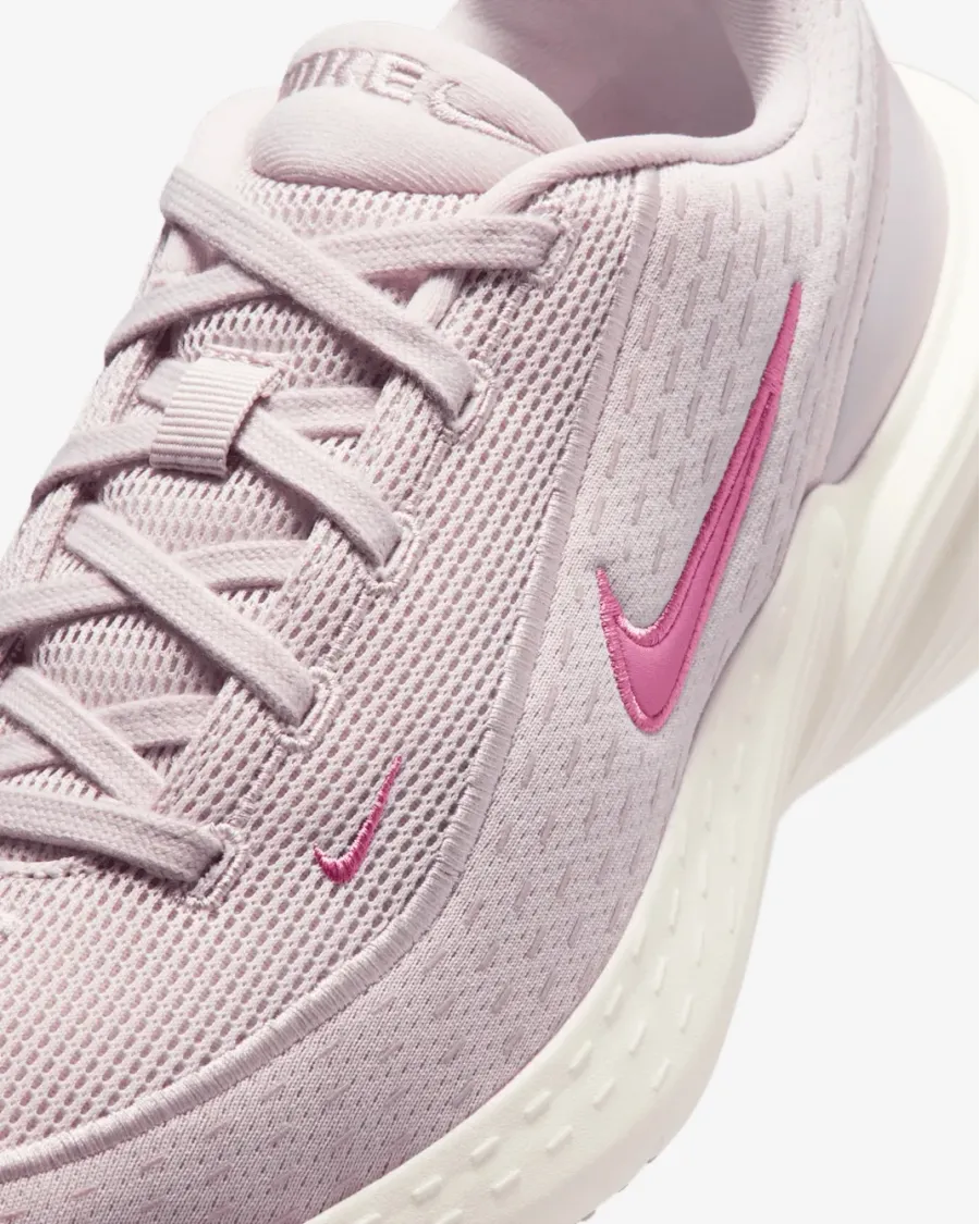 Кросівки Nike Uplift SC IB2766-605