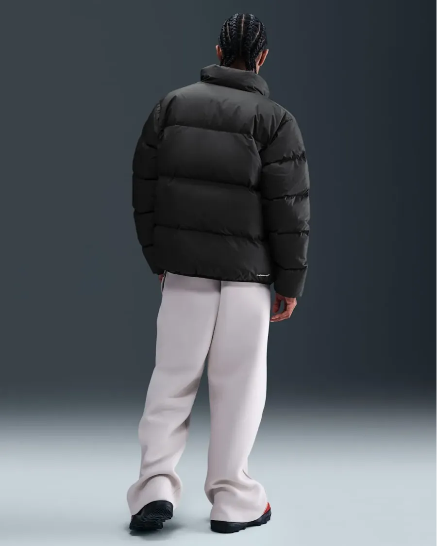 Куртка Nike Sportswear Club Therma-FIT Down Puffer IB2975-010