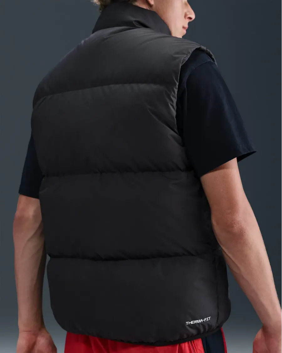 Жилетка Nike Club Puffer Vest 650 IB2977-010