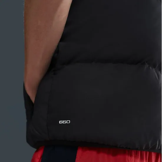Жилетка Nike Club Puffer Vest 650 IB2977-010