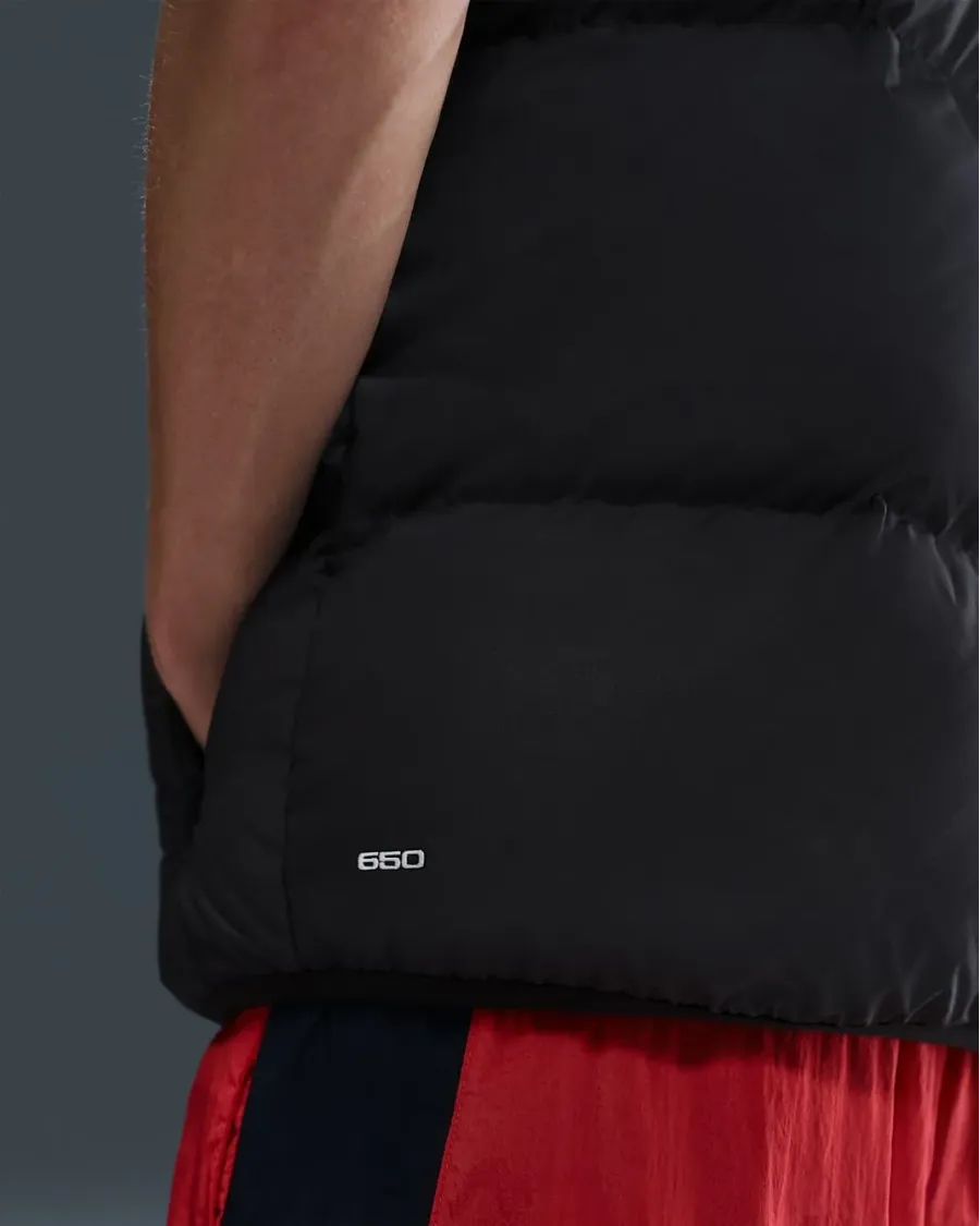 Жилетка Nike Club Puffer Vest 650 IB2977-010