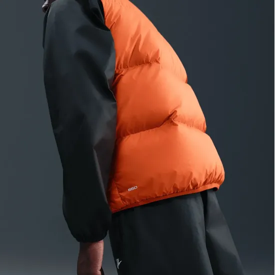 Жилетка Nike Club Puffer Vest 650 IB2977-893