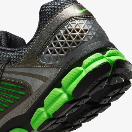 Кросівки Nike Zoom Vomero 5 IB2988-001