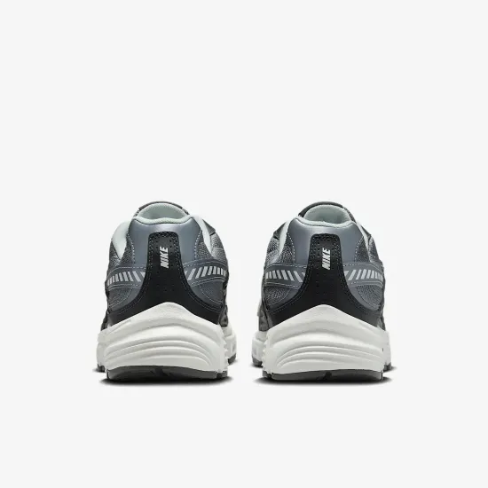 Кросівки Nike Initiator IB3083-001