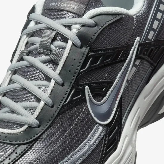 Кросівки Nike Initiator IB3083-001