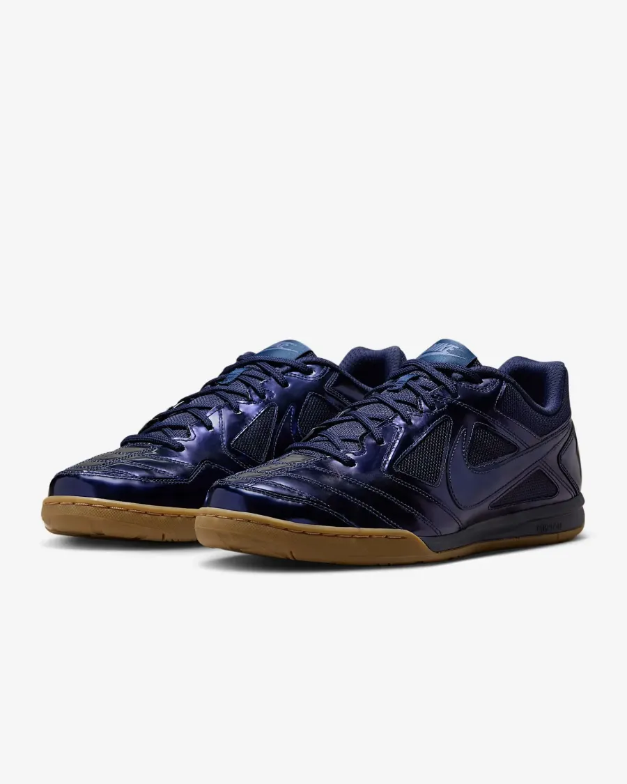 Кросівки Nike Gato LV8 IB3566-400