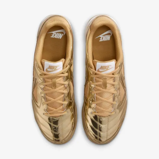Кросівки Nike Gato LV8 IB3566-700