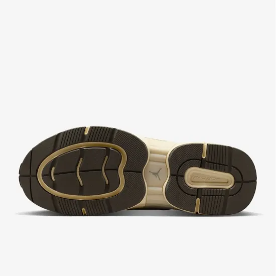 Кросівки Nike Air Jordan Trunner IB3722-101