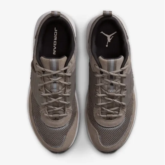 Кросівки Nike Air Jordan Trunner IB3722-201