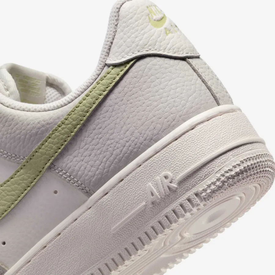 Кросівки Nike Air Force 1 Low ’07 IB3881-001