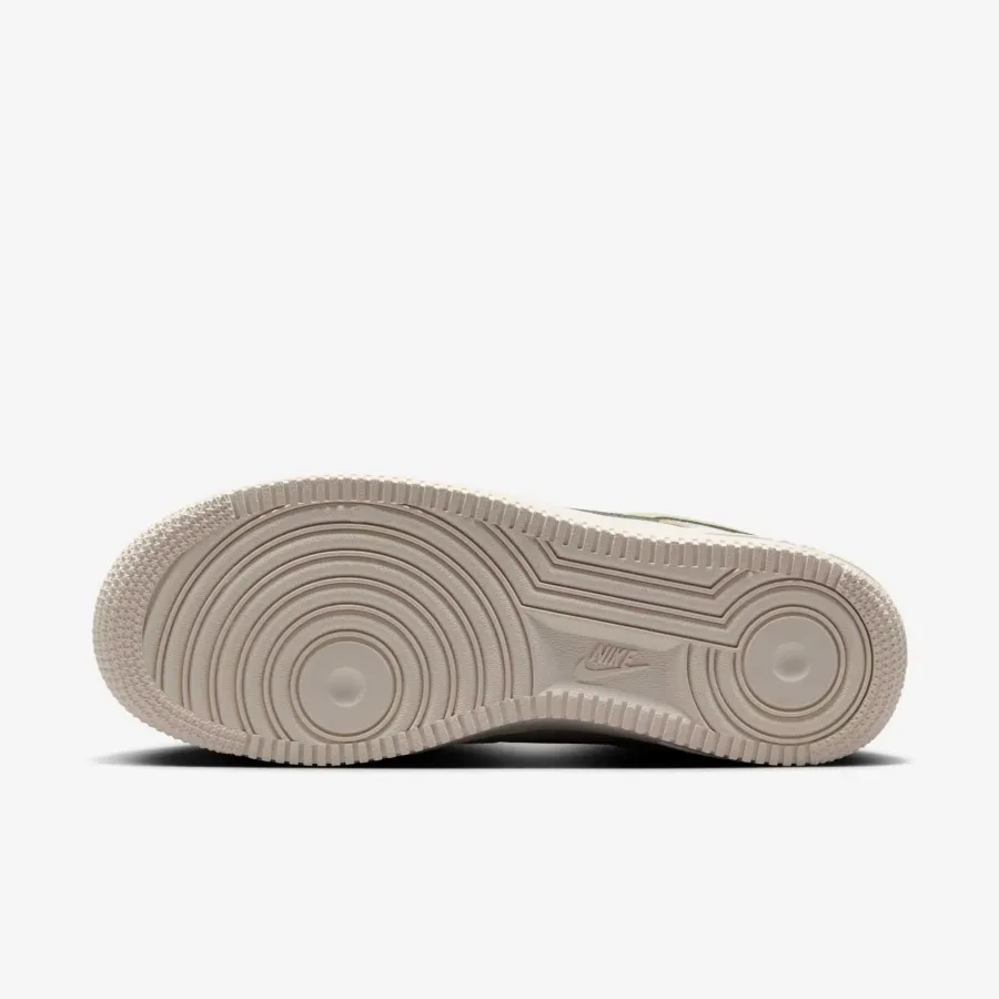 Кросівки Nike Air Force 1 Low ’07 IB3881-001