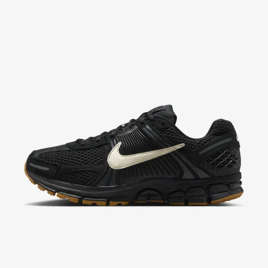 Кросівки Nike Air Zoom Vomero IB4005-010