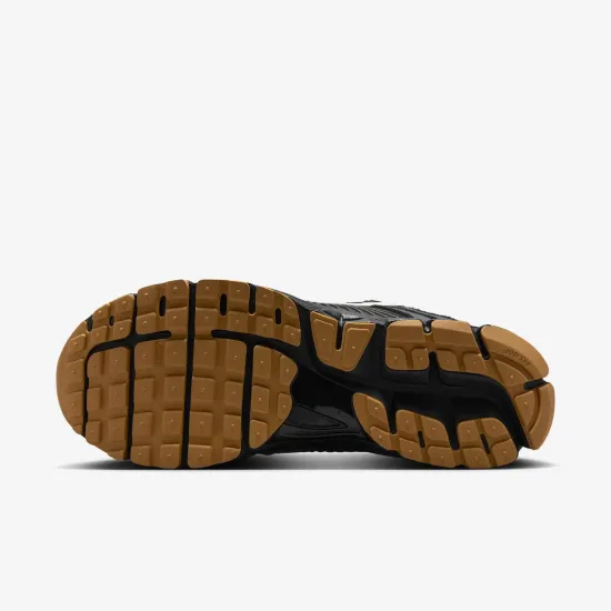 Кросівки Nike Air Zoom Vomero IB4005-010