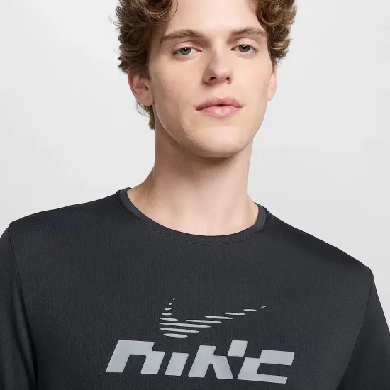 Футболка Nike Miler Flash Dri-FIT UV Short-Sleeve Running IB4127-070