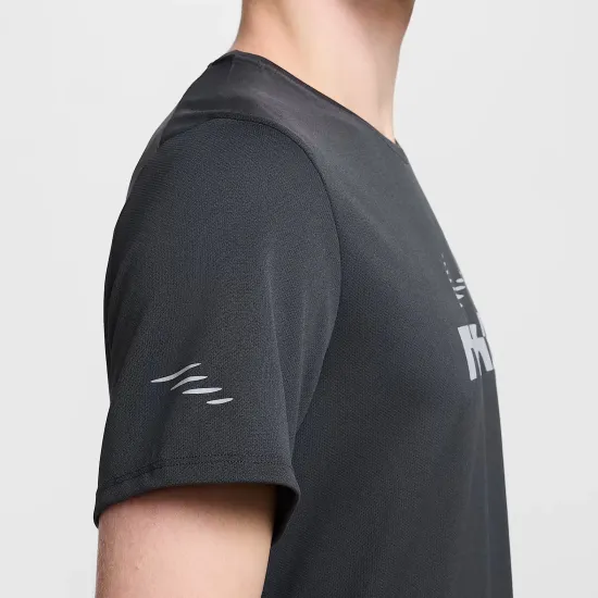 Футболка Nike Miler Flash Dri-FIT UV Short-Sleeve Running IB4127-070