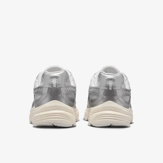 Кросівки Nike Initiator IB4483-078