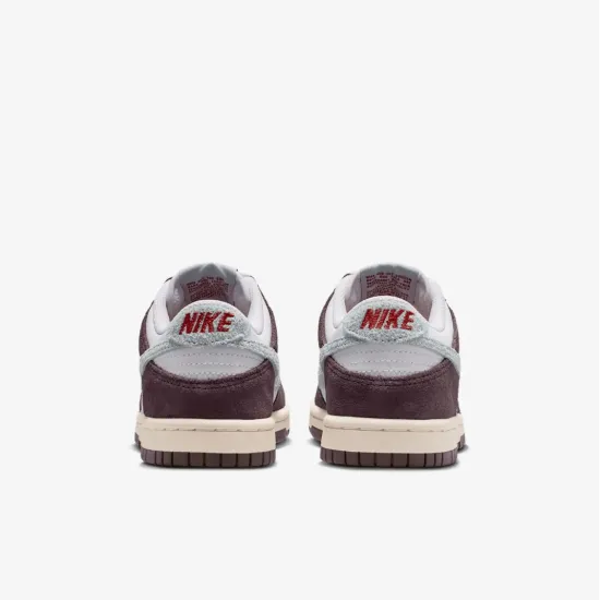 Кросівки Nike Dunk Low SE IB5691-100