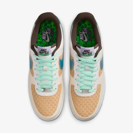 Кросівки Nike Air Force 1 Low Retro IB5722-100