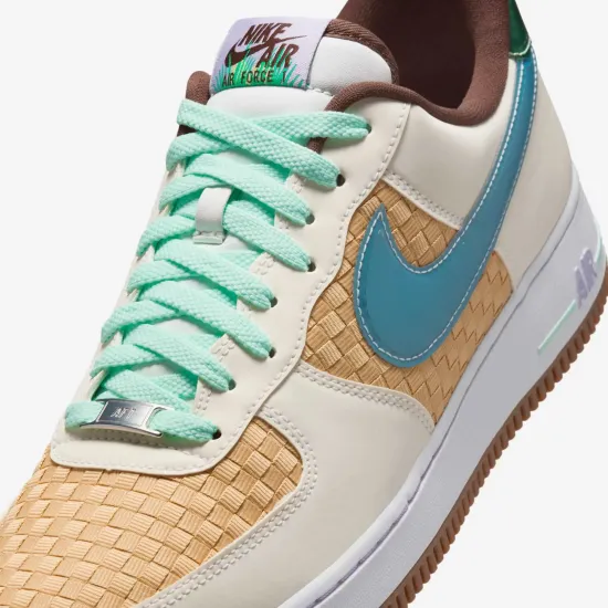 Кросівки Nike Air Force 1 Low Retro IB5722-100