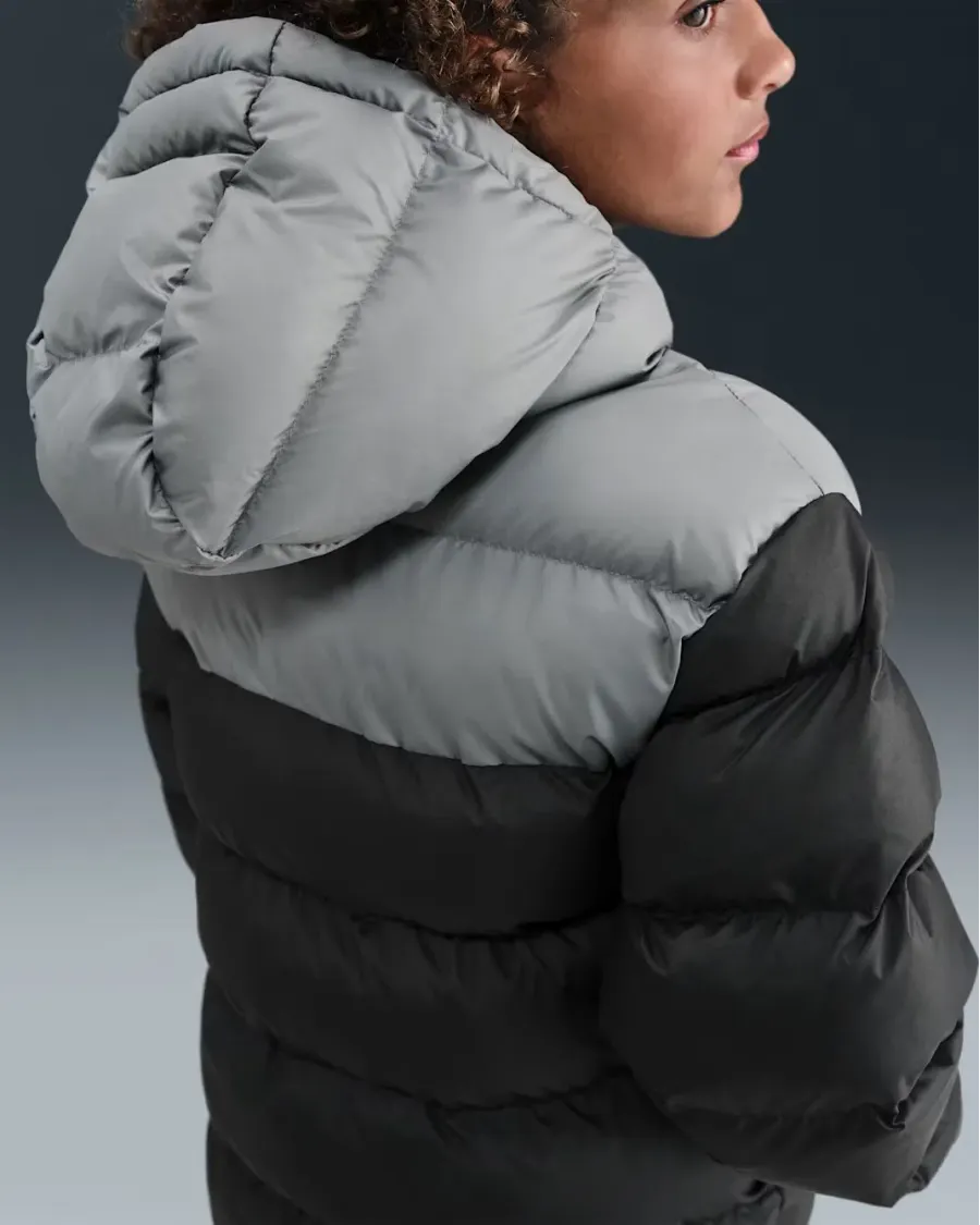 Куртка Nike Sportswear All Day Play Therma-FIT Puffer IB6164-010