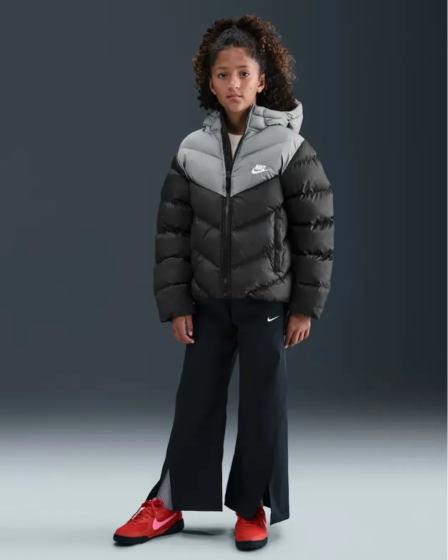 Куртка Nike Sportswear All Day Play Therma-FIT Puffer IB6164-010
