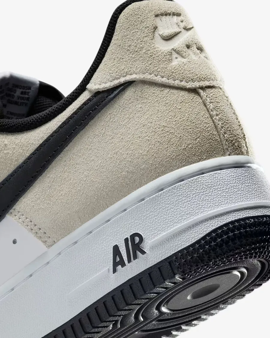 Кросівки Nike Air Force 1 Low ’07 LV8 IB6388-100