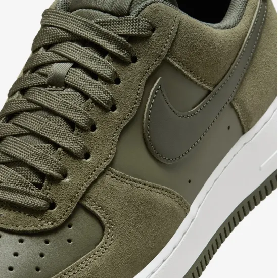 Кросівки Nike Air Force 1 Low ’07 LV8 IB6388-200