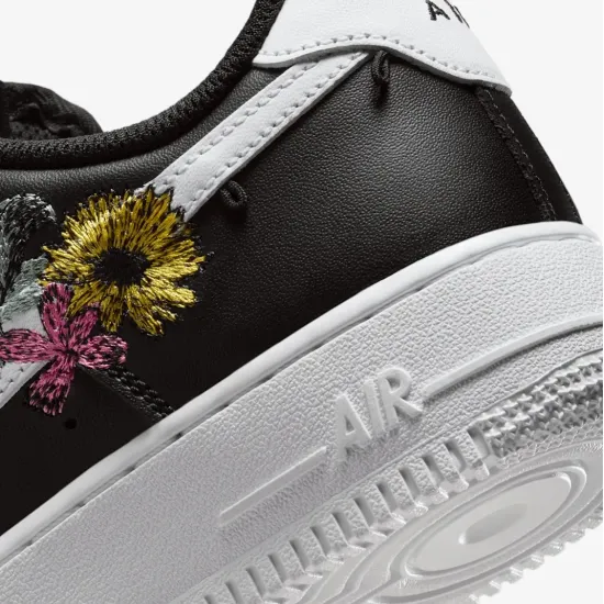 Кросівки Nike Air Force 1 '07 Premium IB6644-001