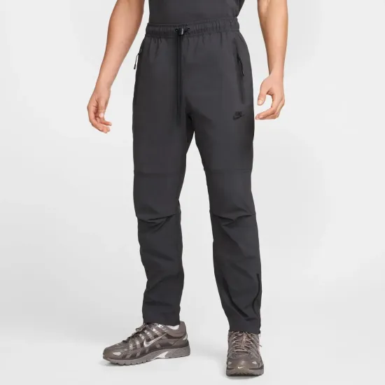 Штани Nike Tech Woven Open-Hem Trousers IB6663-060