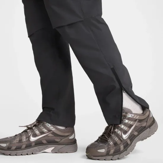 Штани Nike Tech Woven Open-Hem Trousers IB6663-060