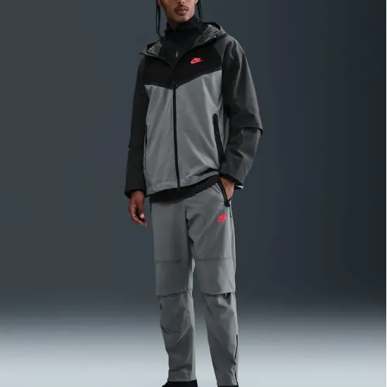 Штани Nike Tech Woven Open-Hem Trousers IB6663-084