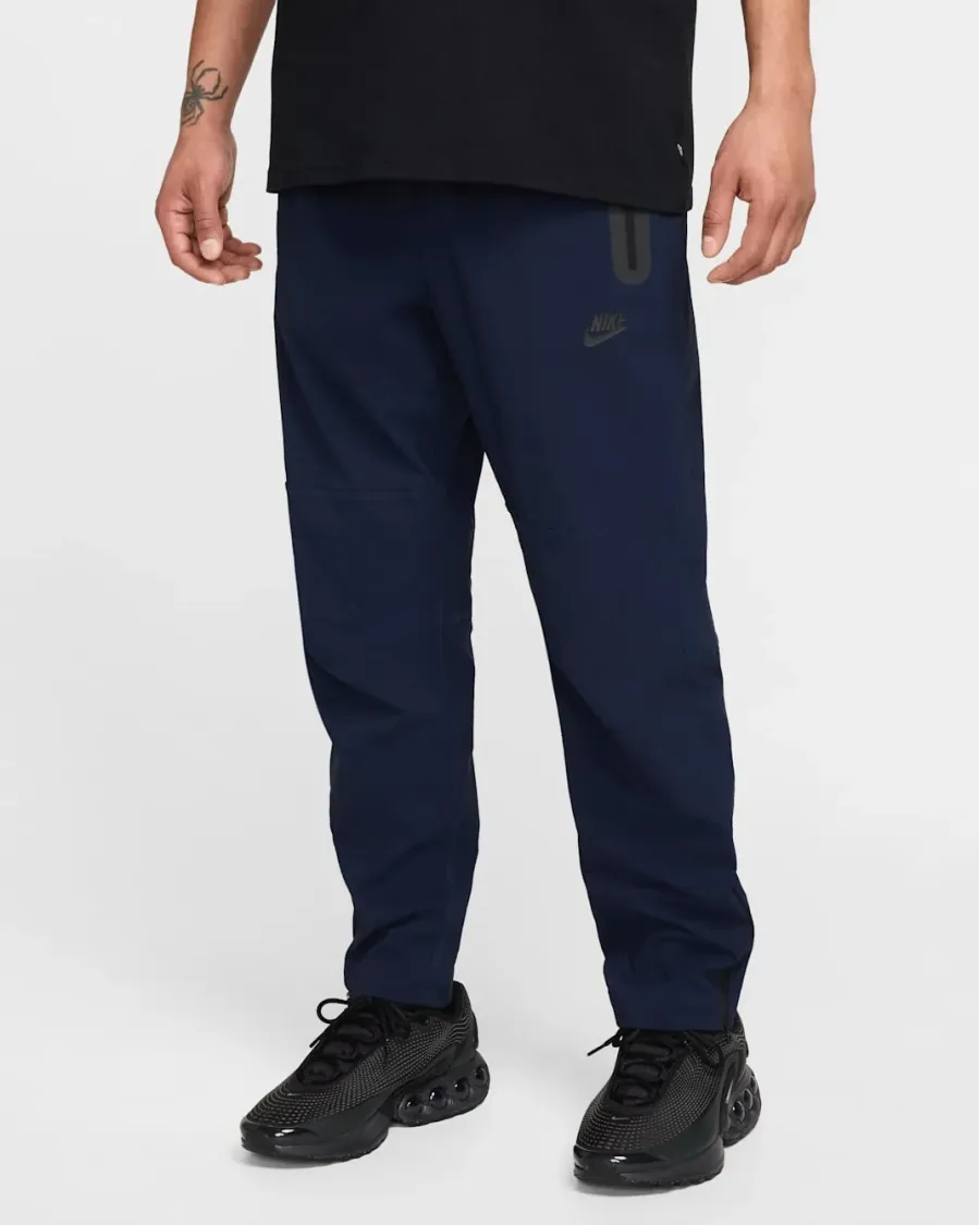 Штани Nike Tech Woven Open-Hem Trousers IB6663-451