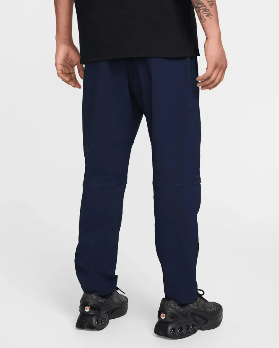 Штани Nike Tech Woven Open-Hem Trousers IB6663-451