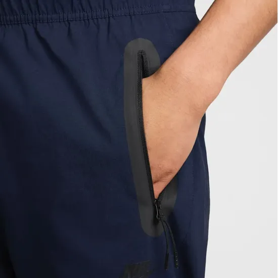 Штани Nike Tech Woven Open-Hem Trousers IB6663-451