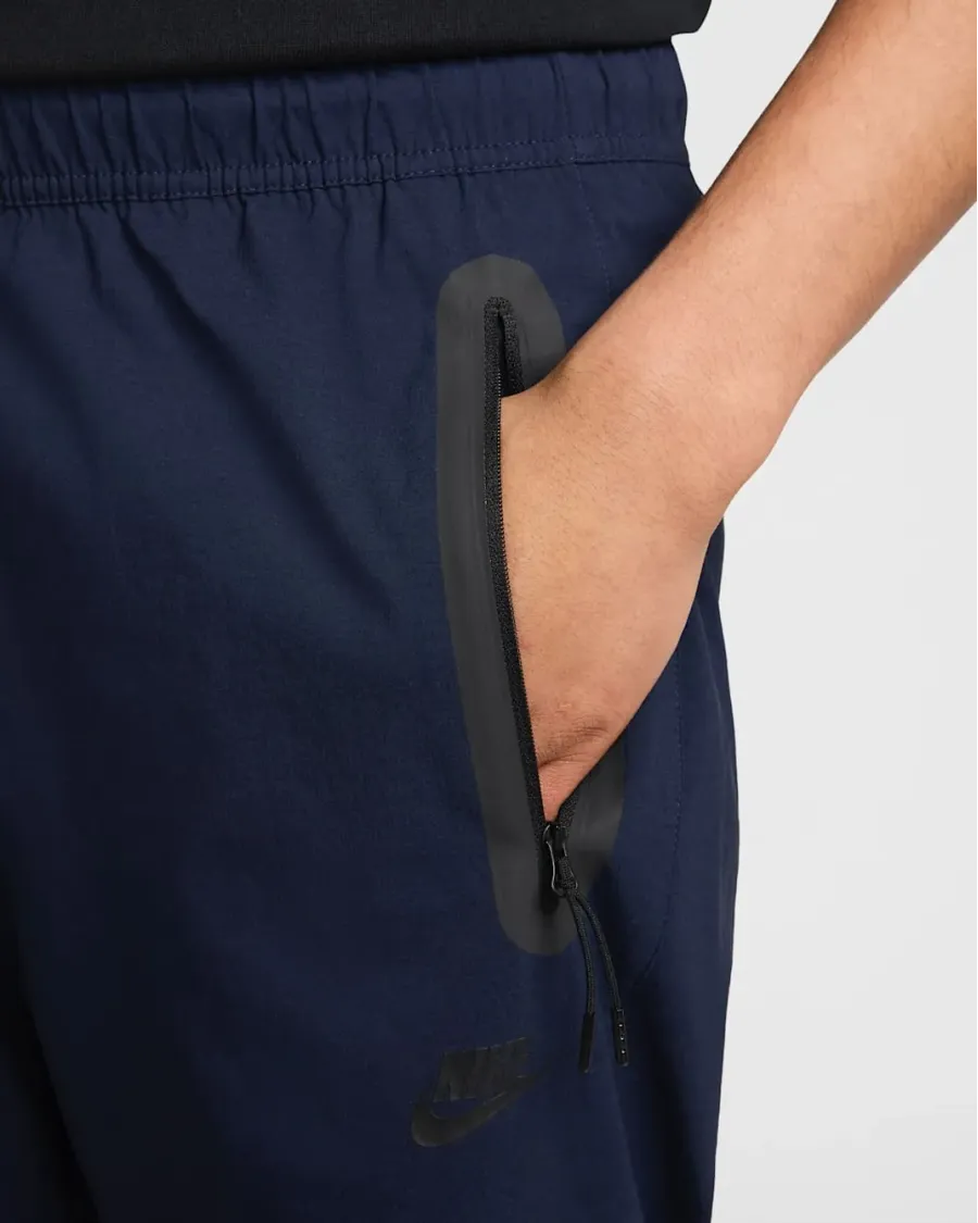 Штани Nike Tech Woven Open-Hem Trousers IB6663-451