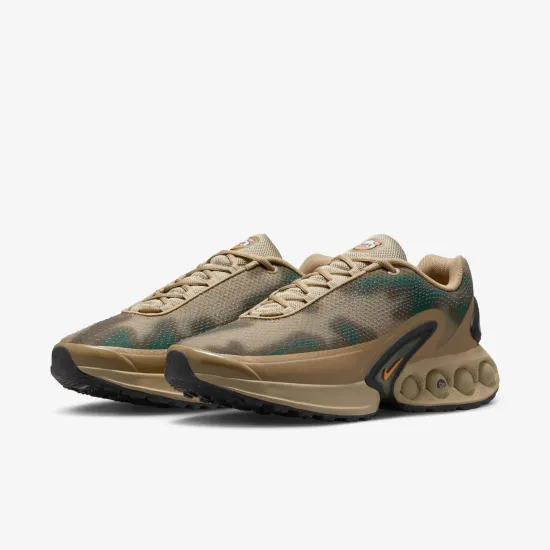 Кросівки Nike Air Max DN IB7025-200