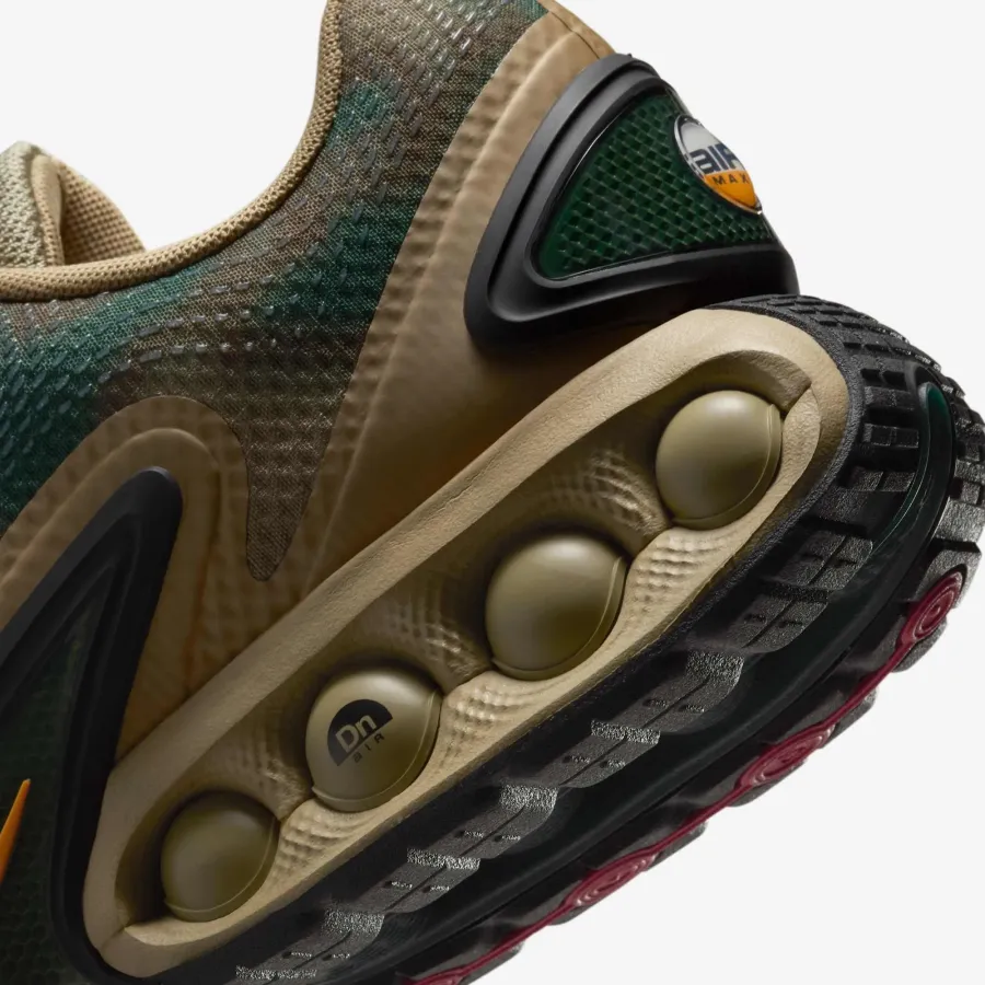 Кросівки Nike Air Max DN IB7025-200