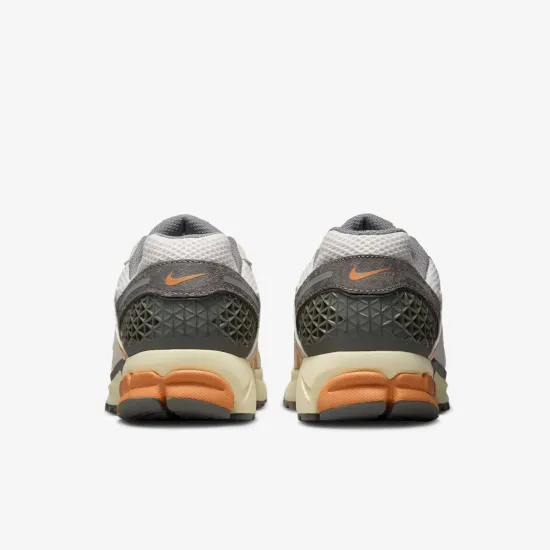 Кросівки Nike Air Zoom Vomero 5 IB7469-030