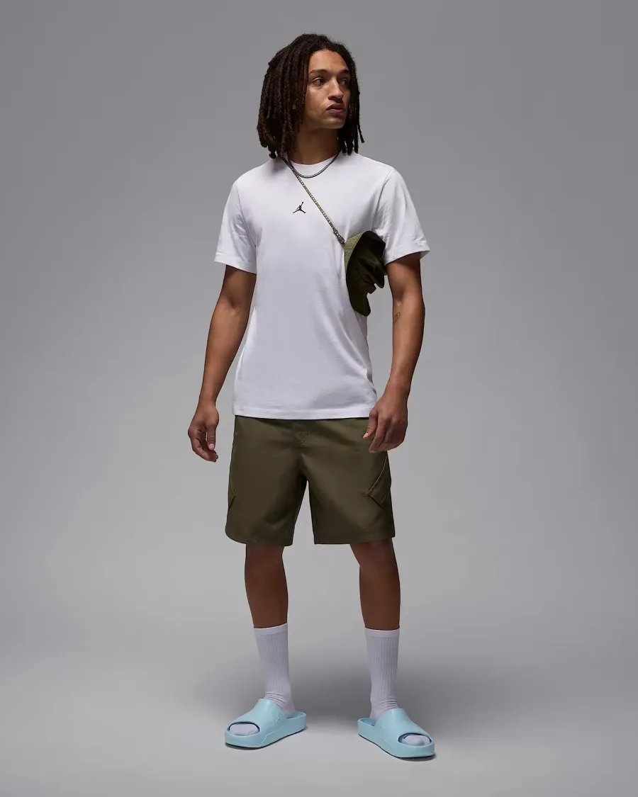 Футболка Nike Air Jordan Flight Essentials IB7520-100