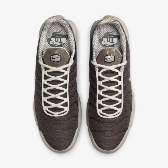 Кросівки Nike Air Max Plus IB7679-200
