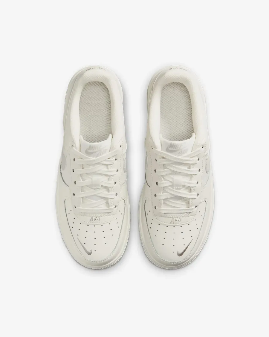 Кросівки Nike Air Force 1 Low IB7688-100