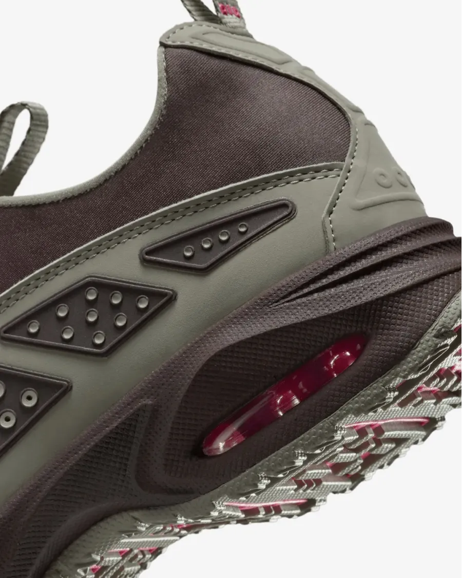 Кросівки Nike Air Max SNDR IB7702-300