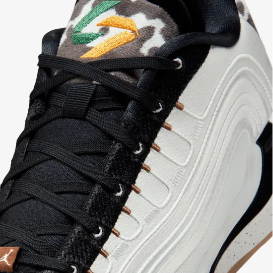Кросівки Nike Air Jordan Luka 4 IB7903-100