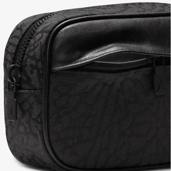 Сумка Nike Air Jordan Icon Camera Bag IB8465-045