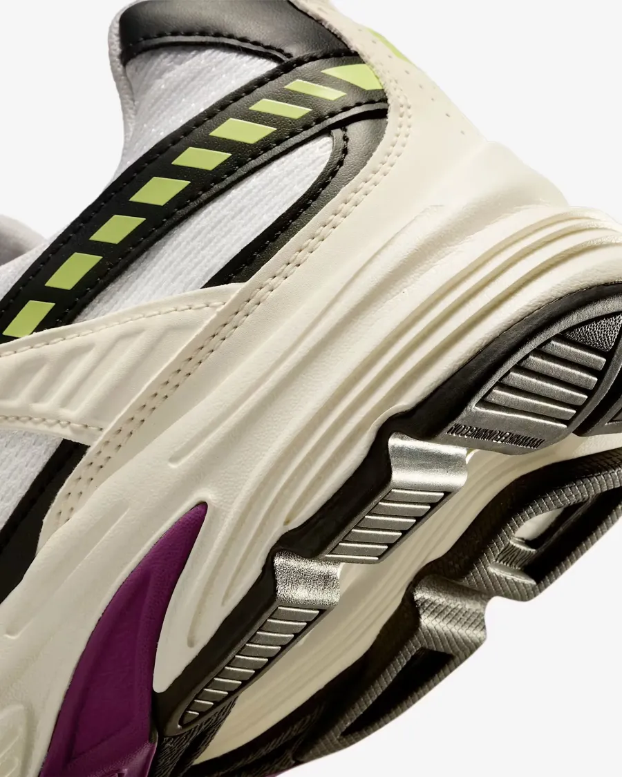 Кросівки Nike Initiator IB8913-100